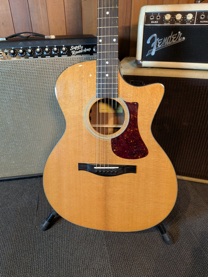 Eastman AC122-1CE Deluxe Acoustic/Electric Guitar w/Gig Bag - Natural (Serial #M2502776)