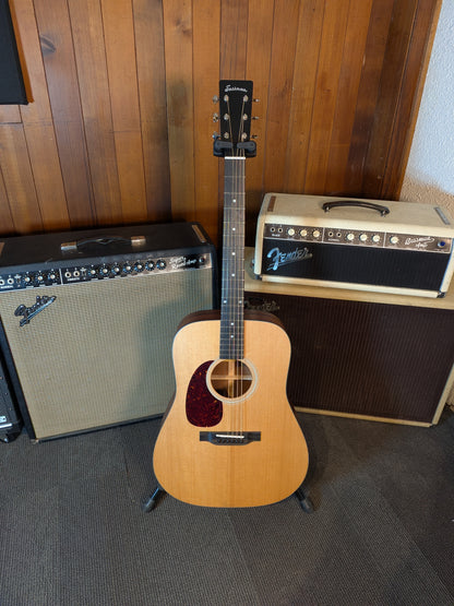 Eastman E1DL Left Handed Dreadnought Acoustic Guitar w/Gig Bag - Natural (Serial #M2529355)