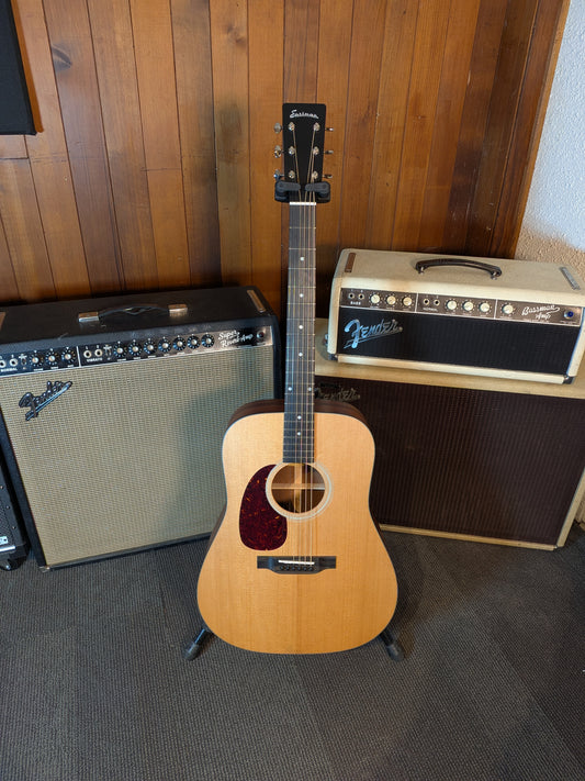 Eastman E1DL Left Handed Dreadnought Acoustic Guitar w/Gig Bag - Natural (Serial #M2529355)