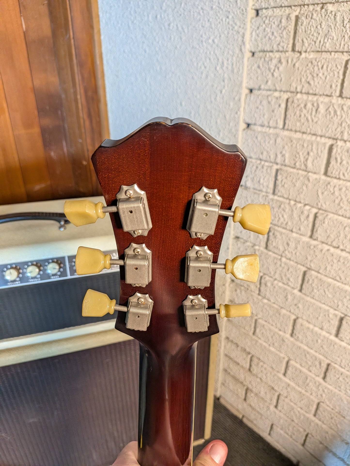 Eastman T60/TV Thinline Semi-Hollow Electric Guitar w/Case - Sunburst (Serial #P2501359)