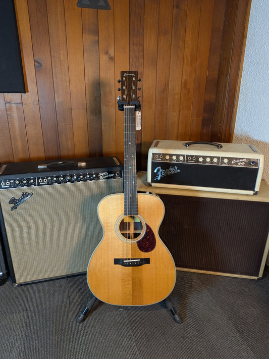 Eastman E20OM Thermo-Cure Acoustic Guitar w/Case - Natural (Serial #M2522893)