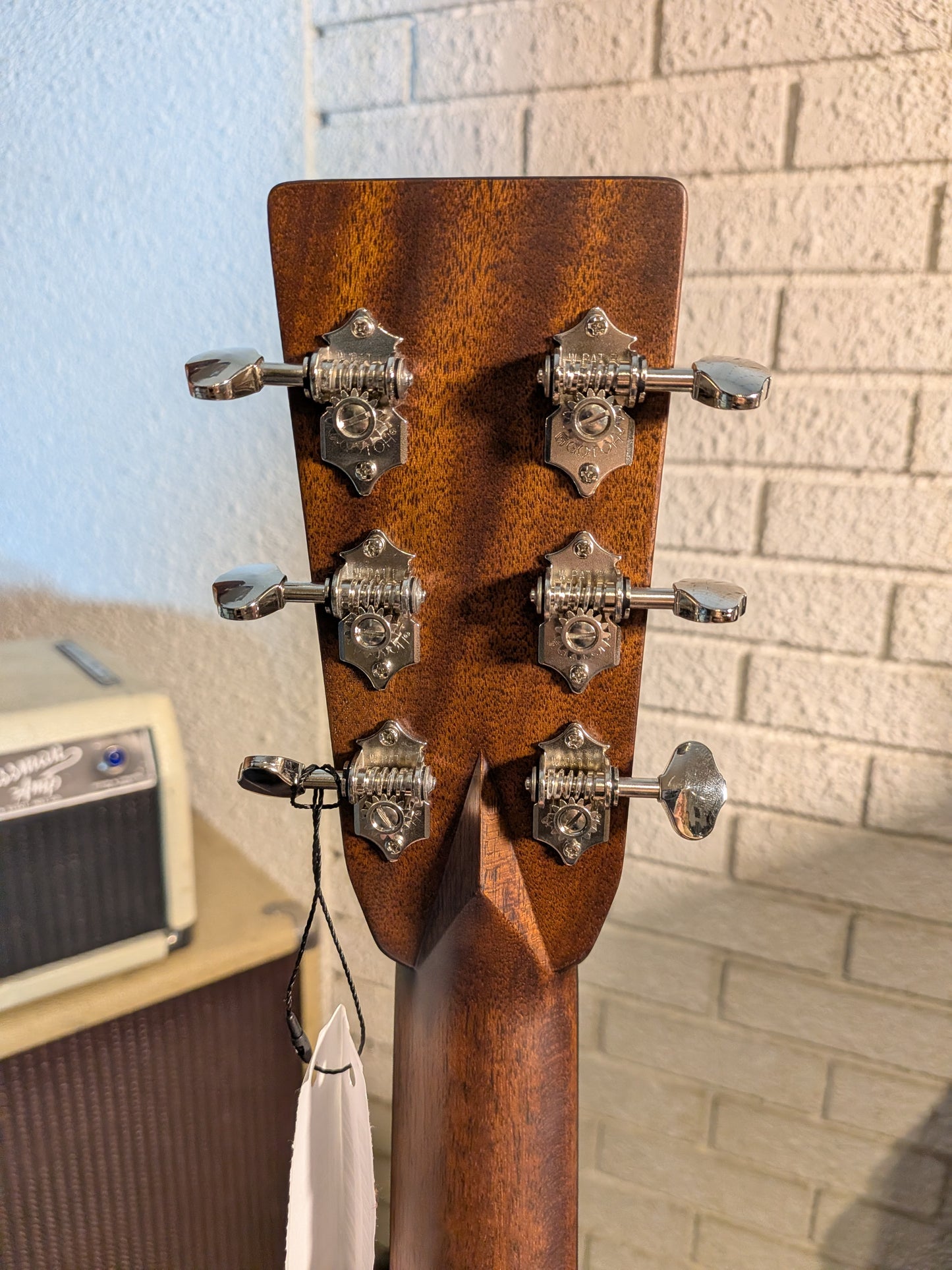 Eastman E20OM Thermo-Cure Acoustic Guitar w/Case - Natural (Serial #M2522893)