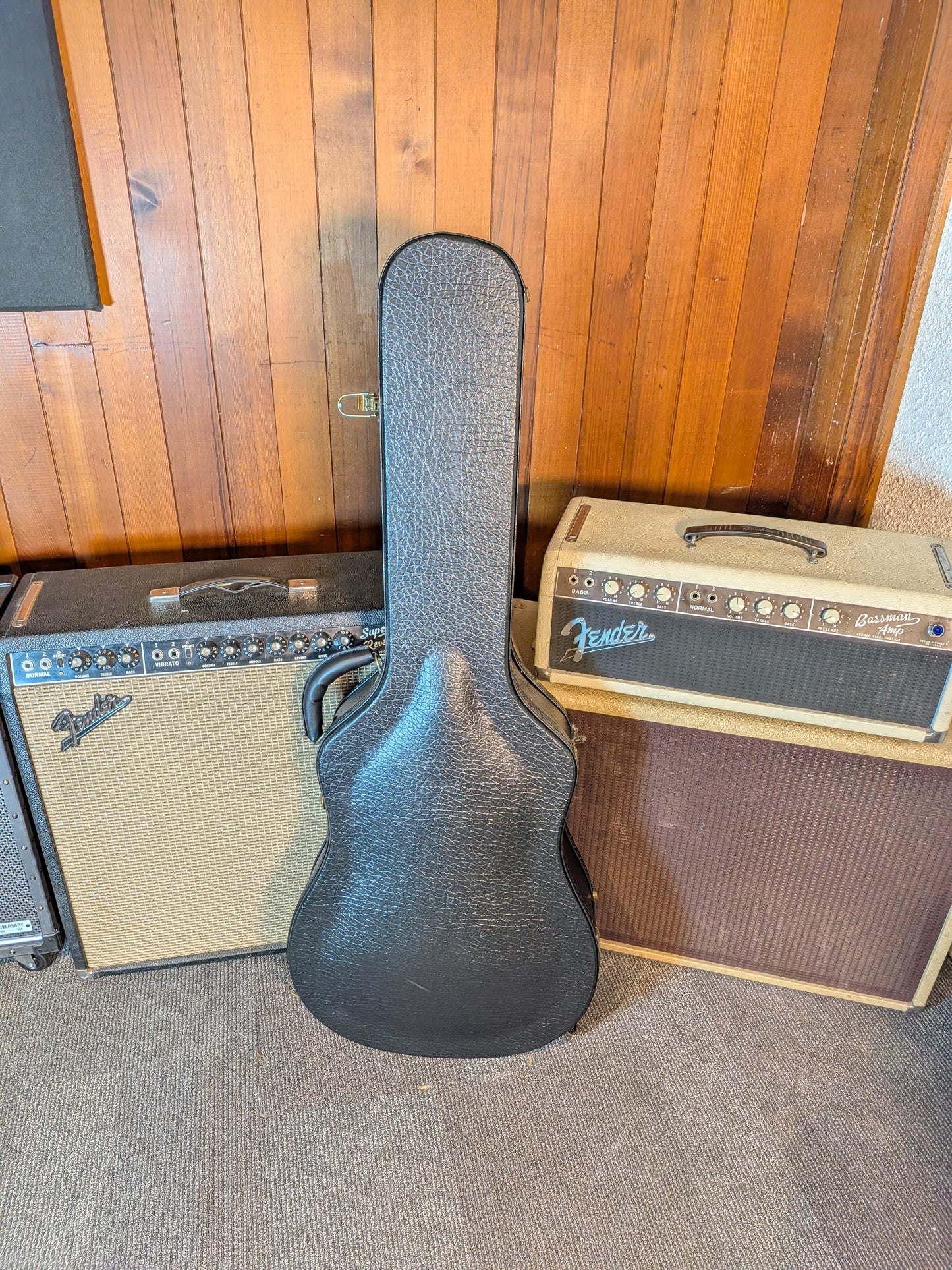 Eastman E20D-TC Dreadnought Acoustic Guitar w/Case - Natural (Serial #M2520101)