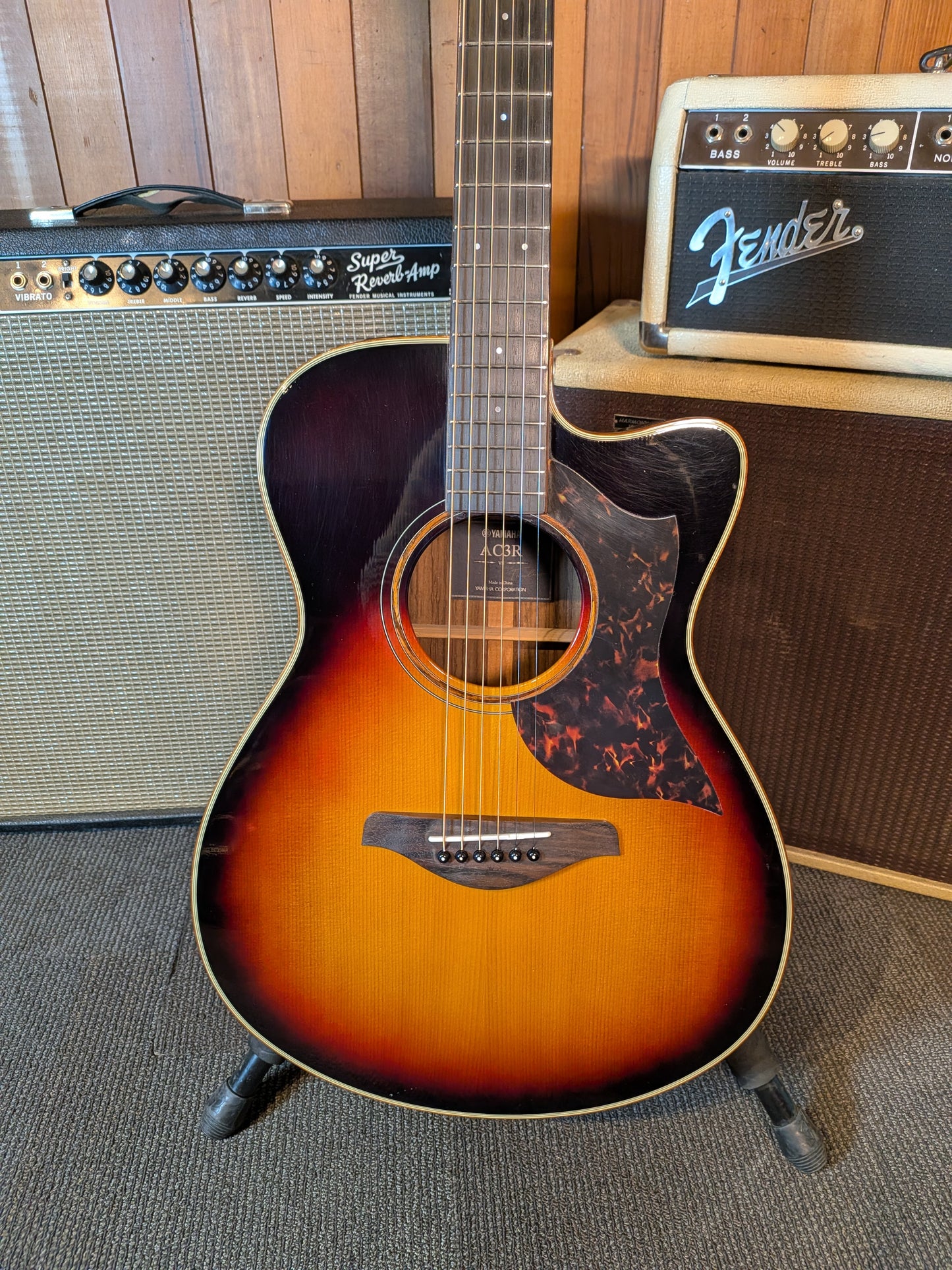Yamaha AC3R Concert Acoustic/Electric Guitar w/Case - Vintage Sunburst (Used)