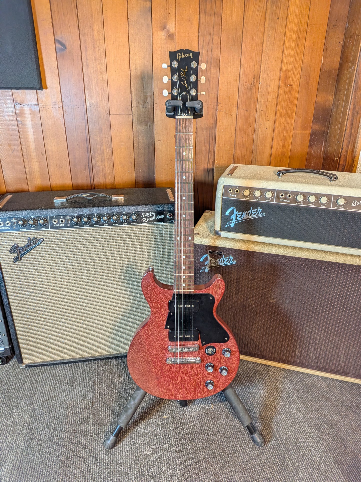 Gibson Les Paul Faded Double Cut Electric Guitar w/Case - Worn Cherry (2005)