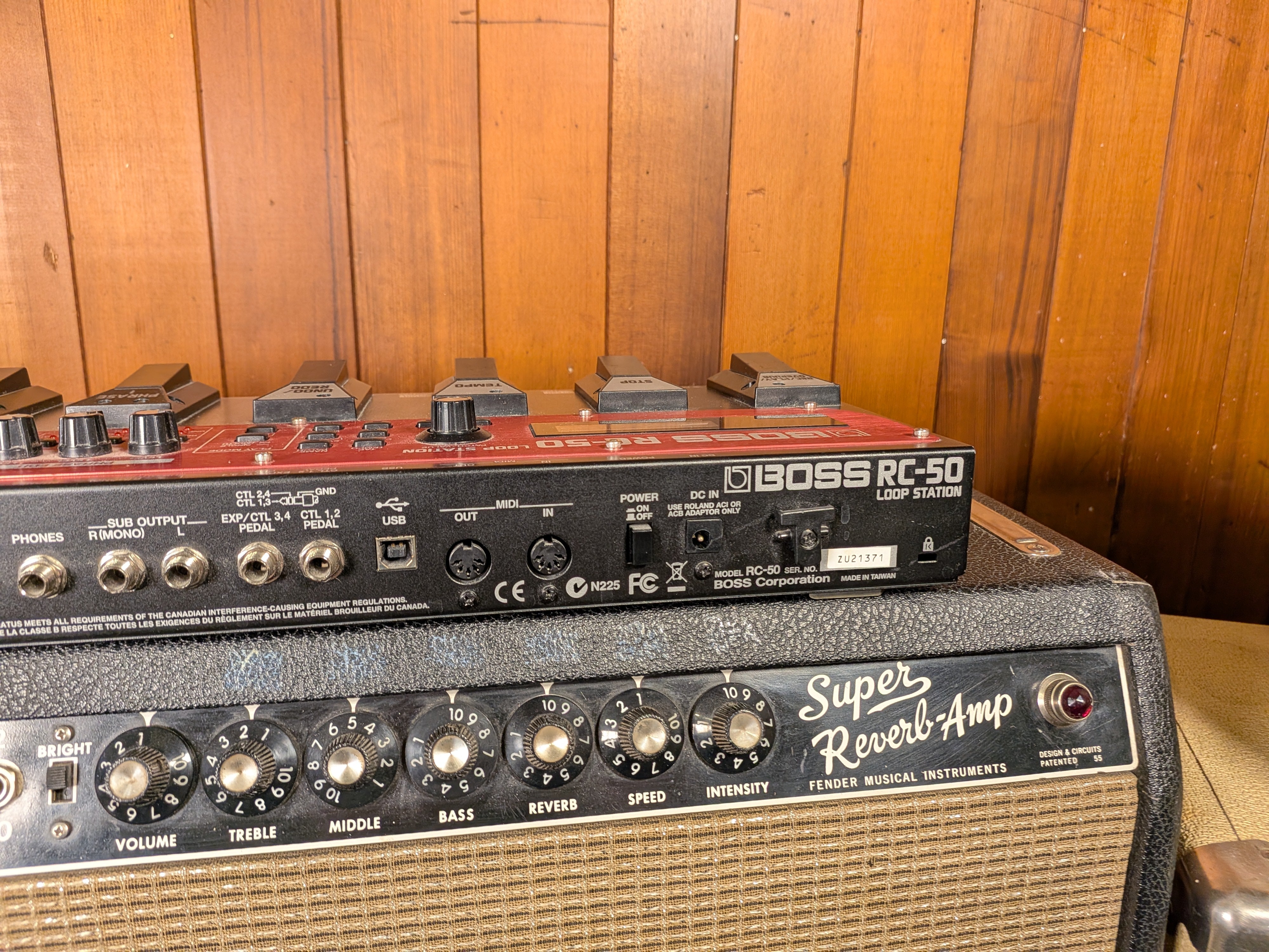 Boss RC-50 Loop Station Pedal w/Box (Used) – Acoustic Music Shop