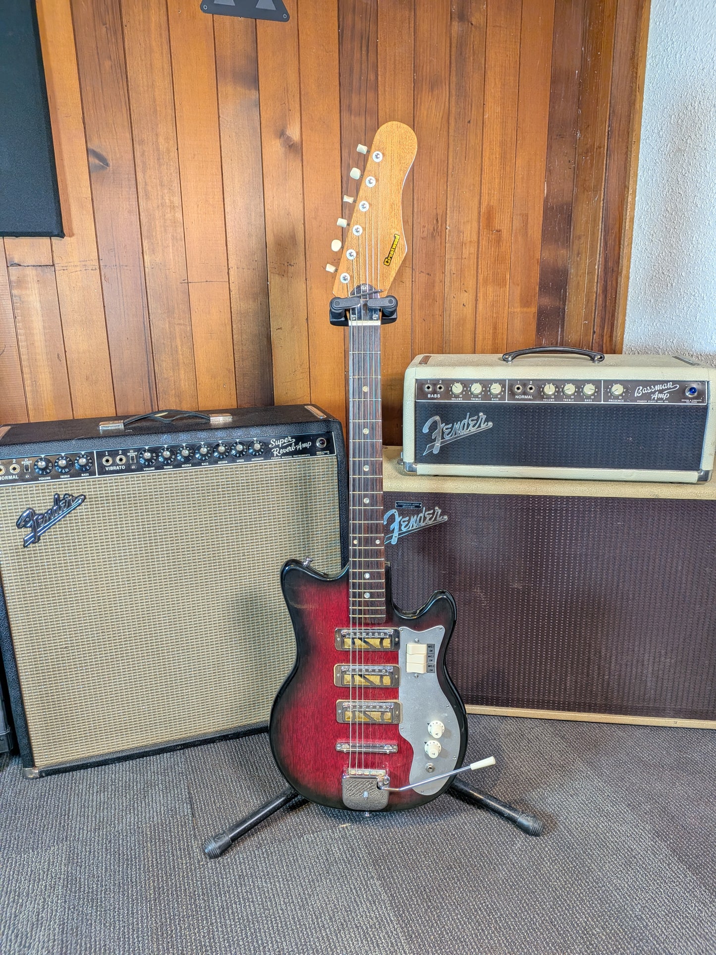 Crestwood MIJ Electric Guitar w/Case - Redburst (Late 1960's - Early 1970's)