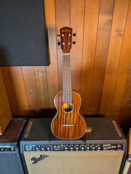Eastman EU3-C Concert Ukulele w/ Case - Classic Finish (B-Stock Serial #11045321)