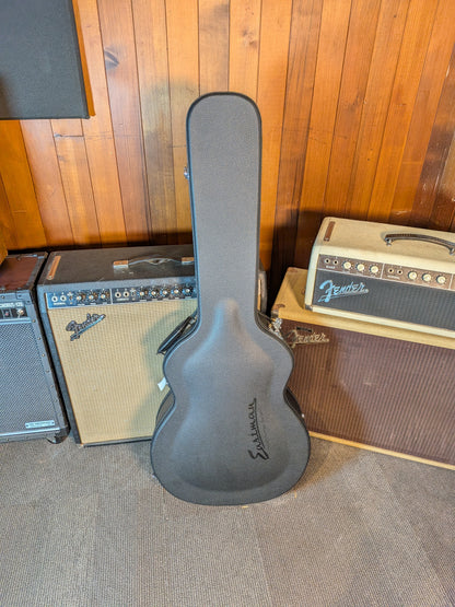 Eastman AC422CE Grand Auditorium Acoustic/Electric Guitar w/Case  - Natural (B-Stock Serial #M2125134)