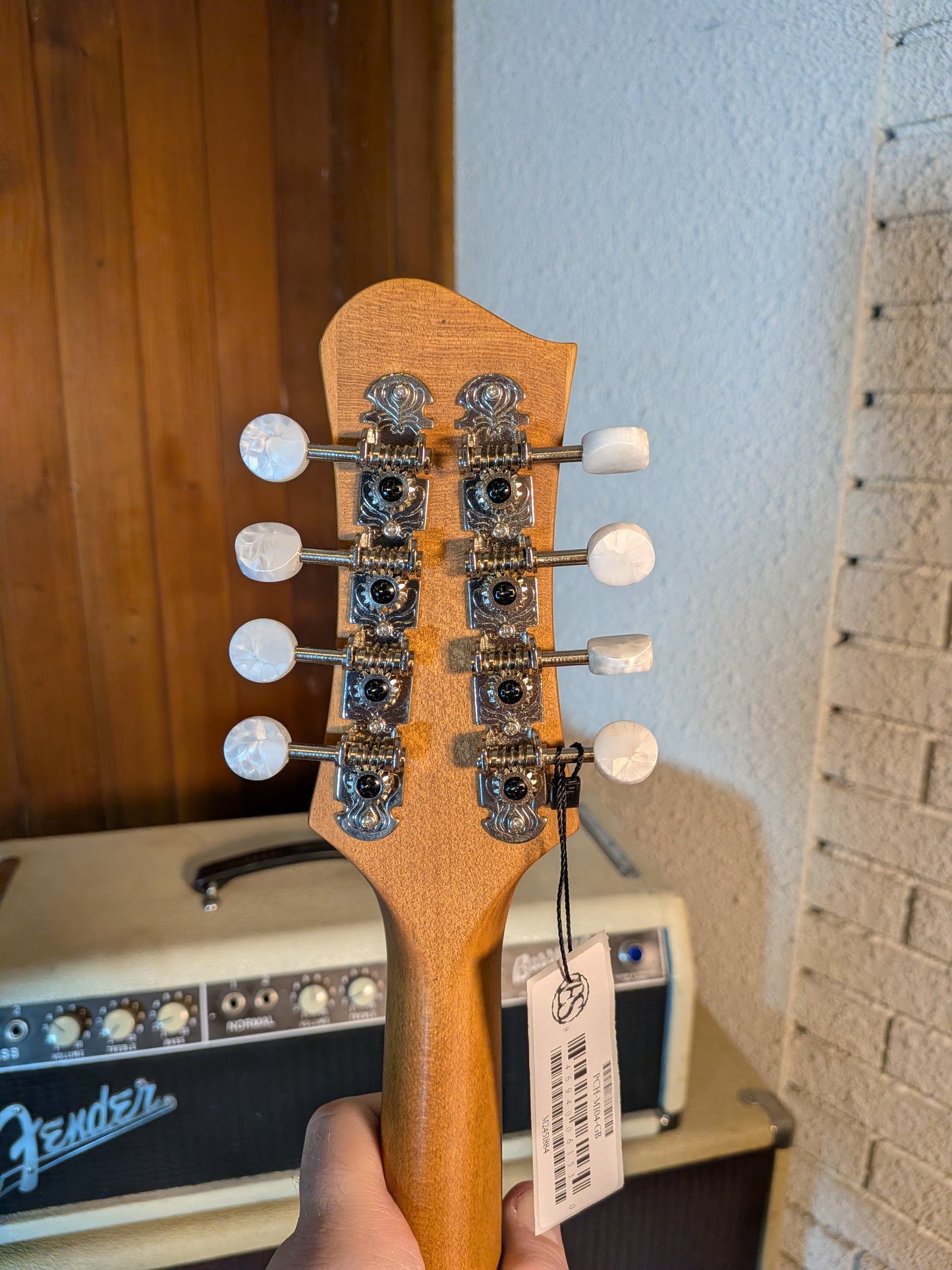 Eastman PCH-M104 A-Style Mandolin w/Gig Bag - Goldburst (Serial #M2451884)