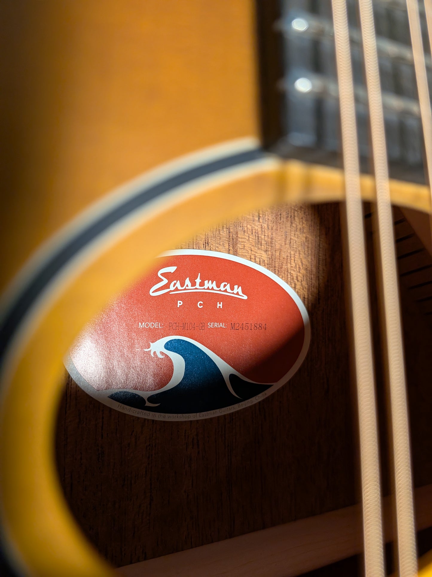 Eastman PCH-M104 A-Style Mandolin w/Gig Bag - Goldburst (Serial #M2451884)