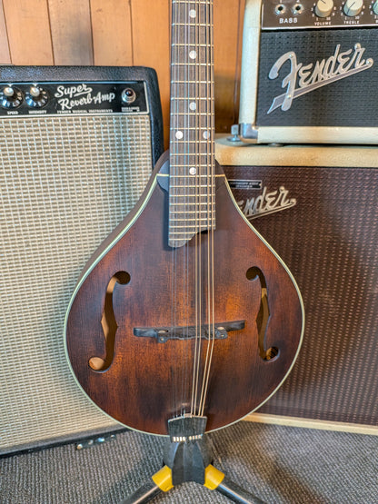 Eastman MD305L Left Handed A-Style Mandolin w/Gig Bag - Classic Satin Finish (Serial #N2302905)
