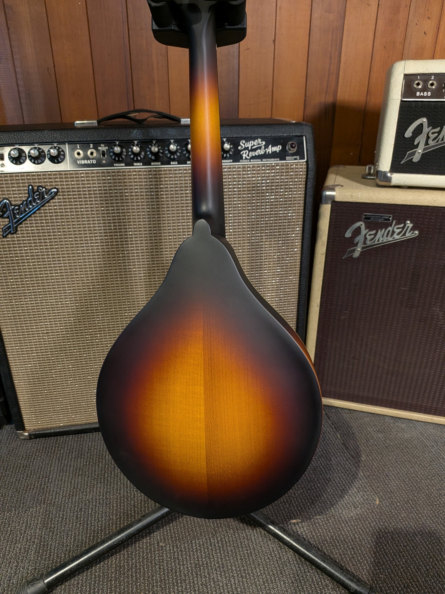 Eastman MD305E A-Style Electric/Acoustic Mandolin w/Gig Bag - Sunburst (B-Stock Serial #N2402611)