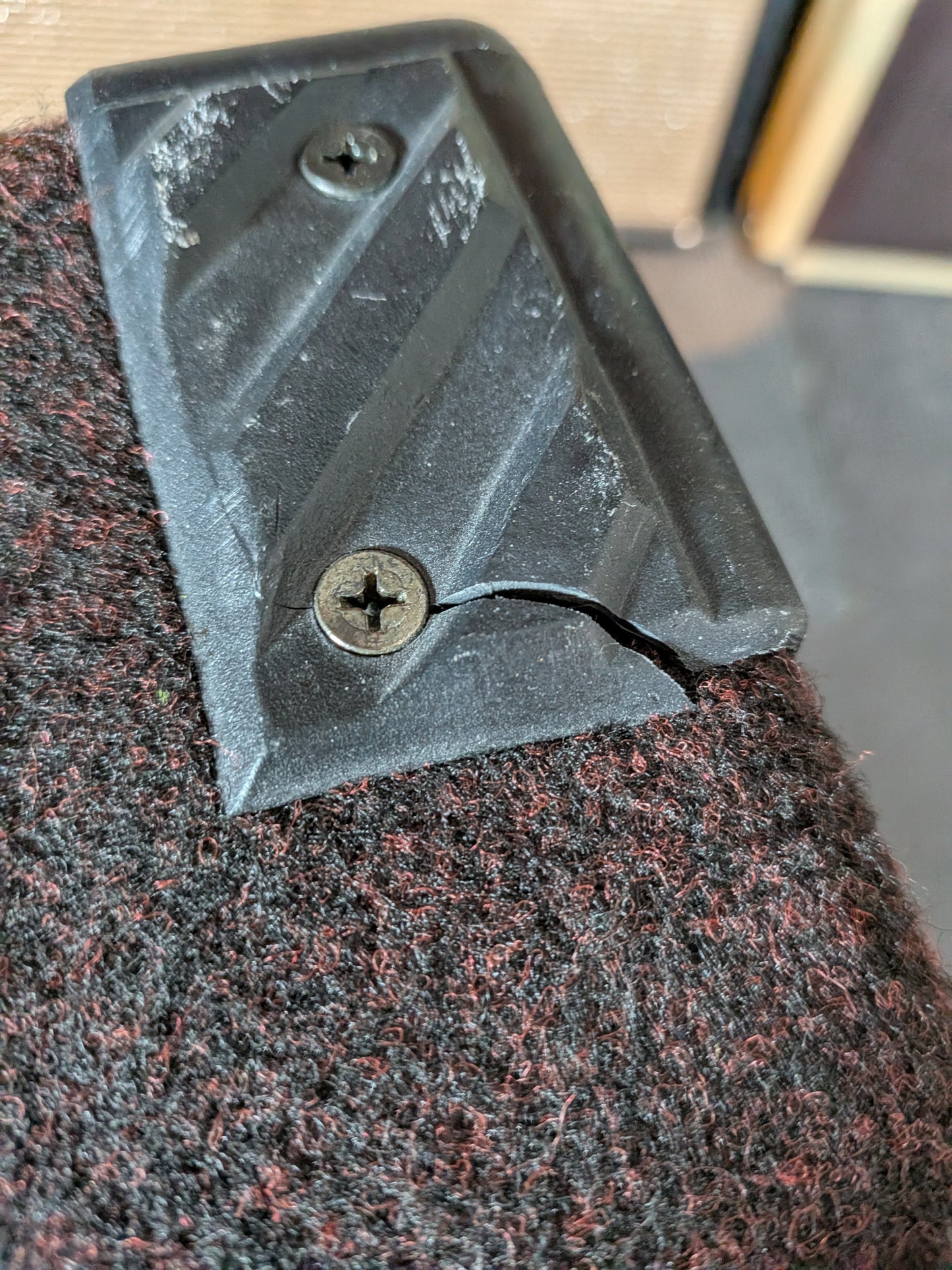 Bag End S15-D 15" 8ohm Bass Speaker Cabinet w/Cover (Used)