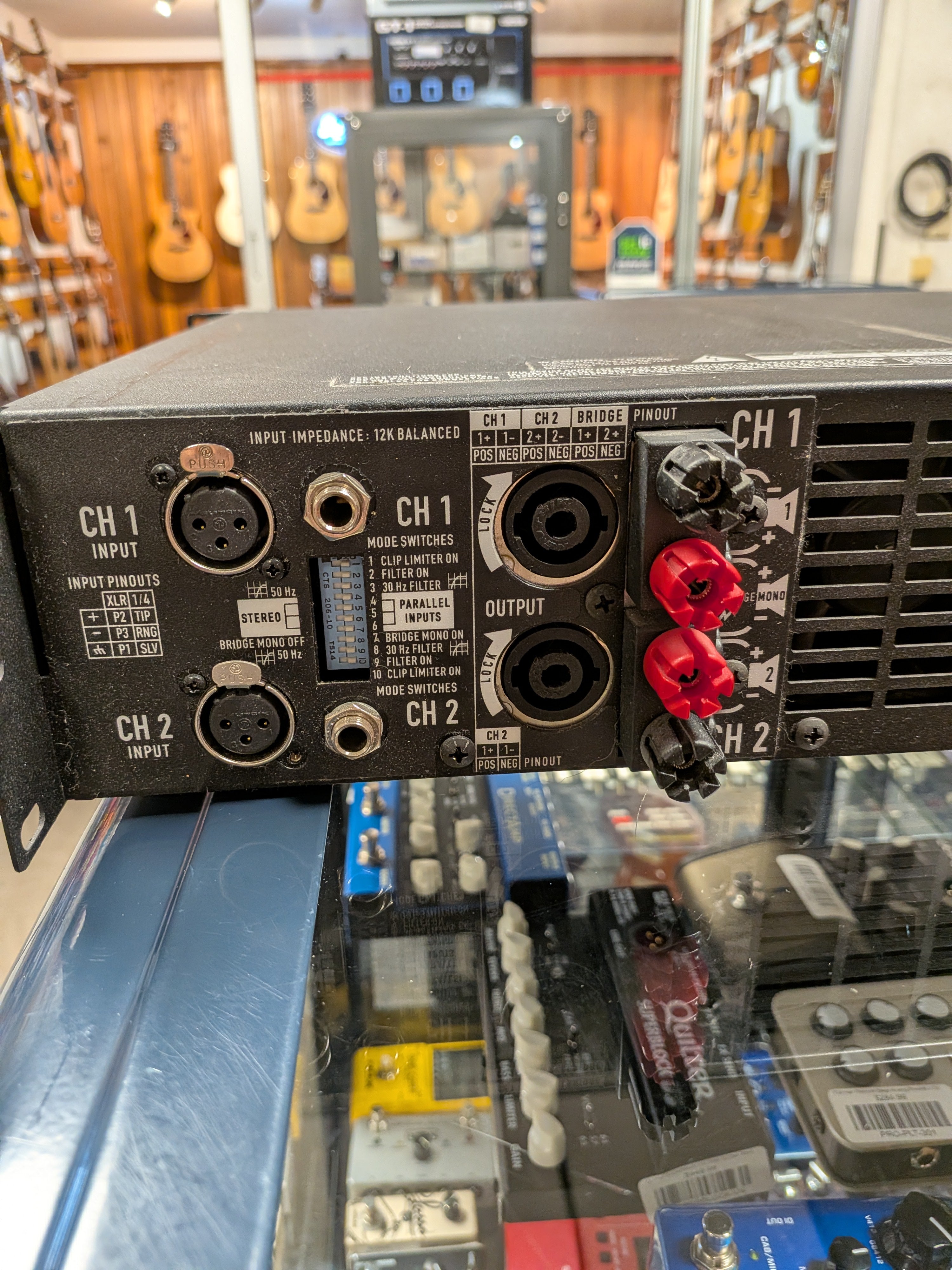 QSC PLX1602 1600w Power 2-Channel Power Amp (Used) – Acoustic