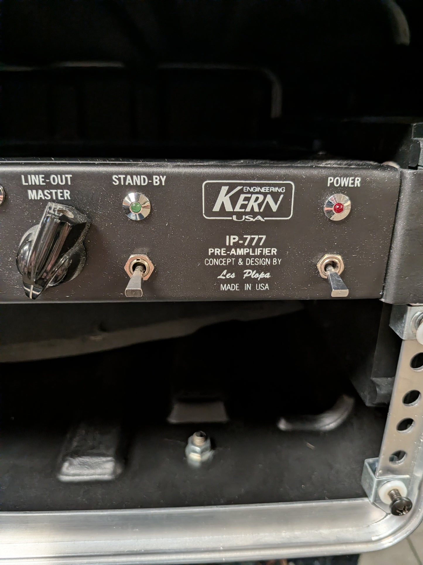 Kern Engineering IP-777 Tube Bass Preamp w/Rack Case (Used)