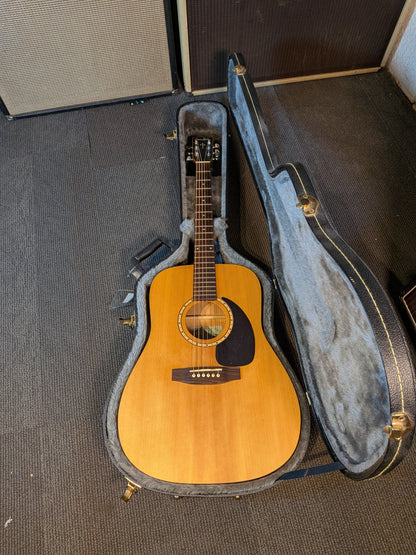 Simon & Patrick 6 Spruce Acoustic Guitar w/Case - Natural (Used)