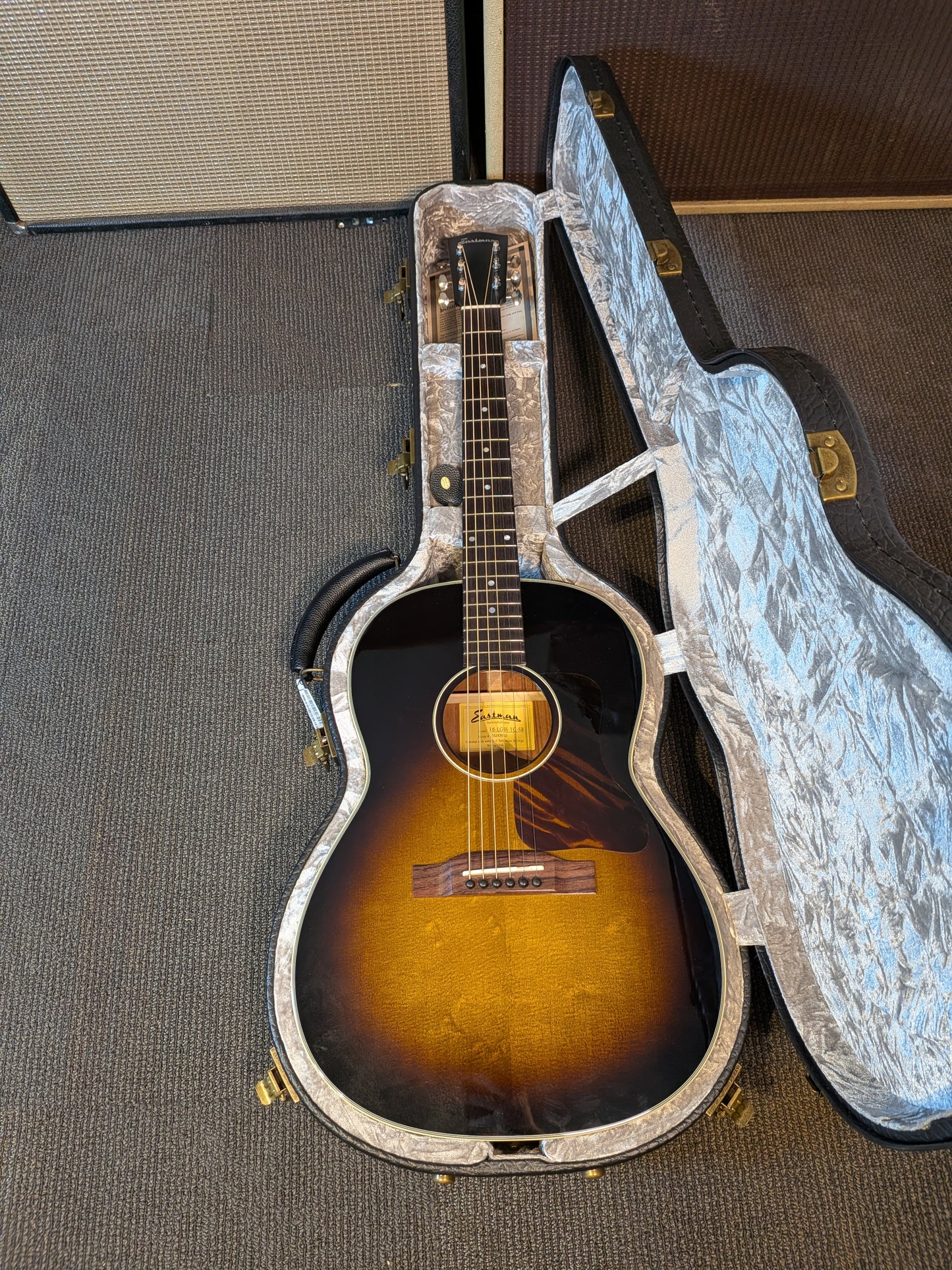 Eastman E6-LGSS-TC Slope Shoulder Thermo-Cure Acoustic Guitar w/Case - Sunburst (Serial #M2439321)