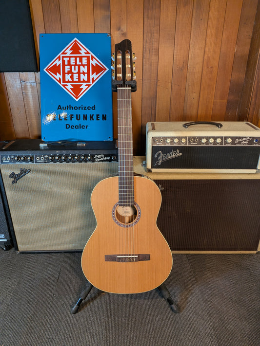 Godin Concert Left Handed Classical Guitar (Used)