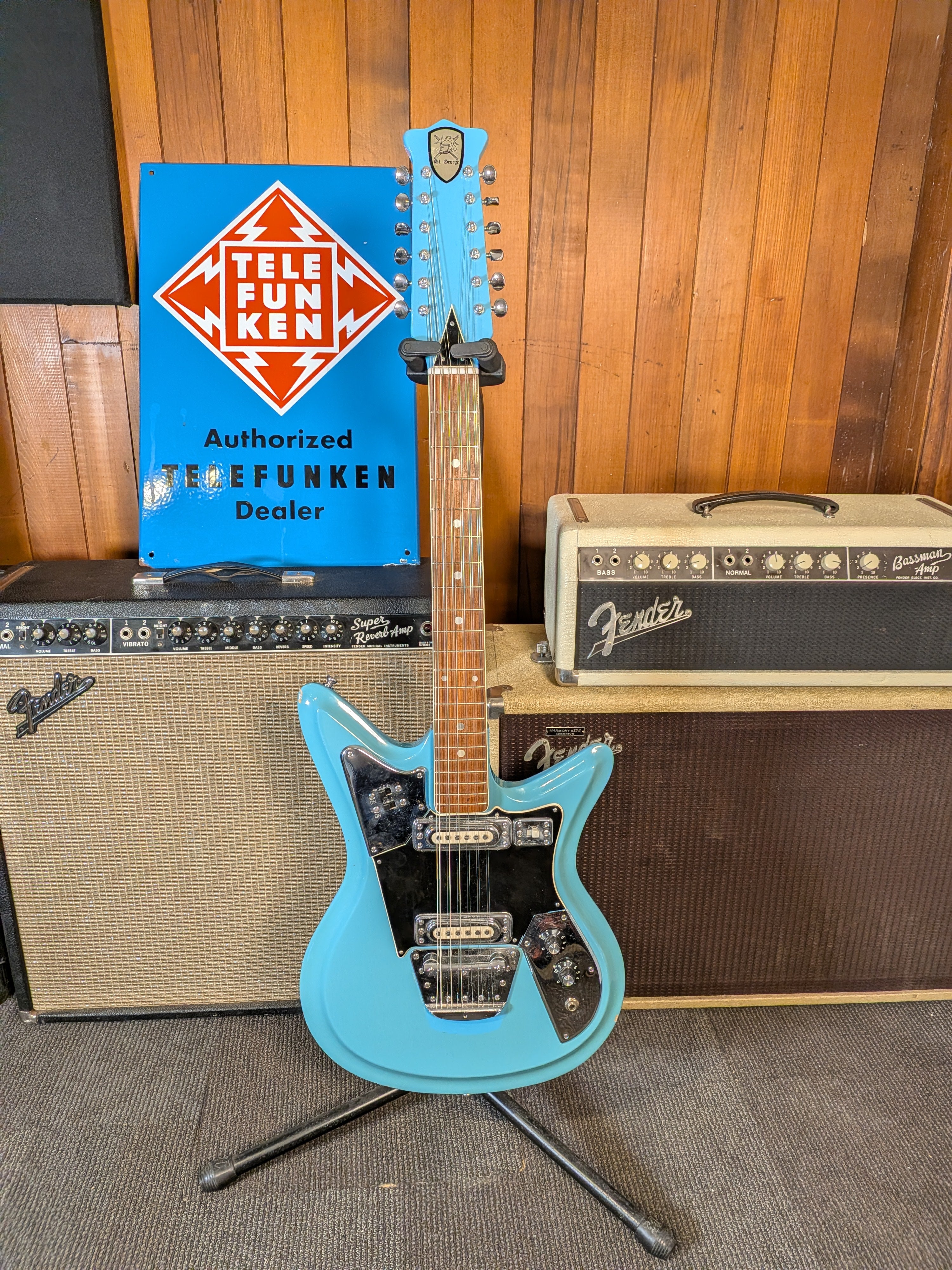 St. George MP-2 12-String Electric Guitar w/Gig Bag (Early 1960's