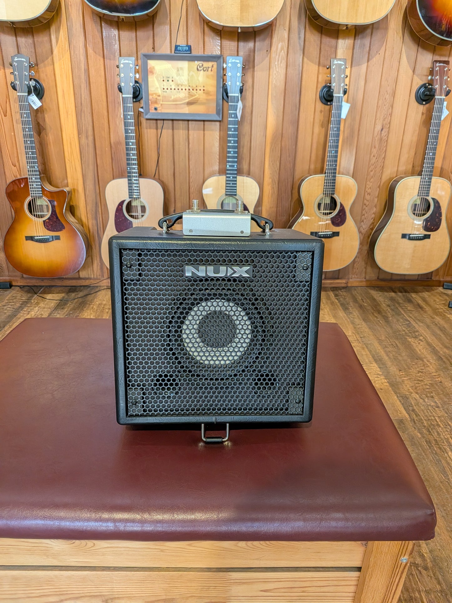 NUX Mighty Bass 50w Bluetooth Compact Modeling Bass Amp (Used)
