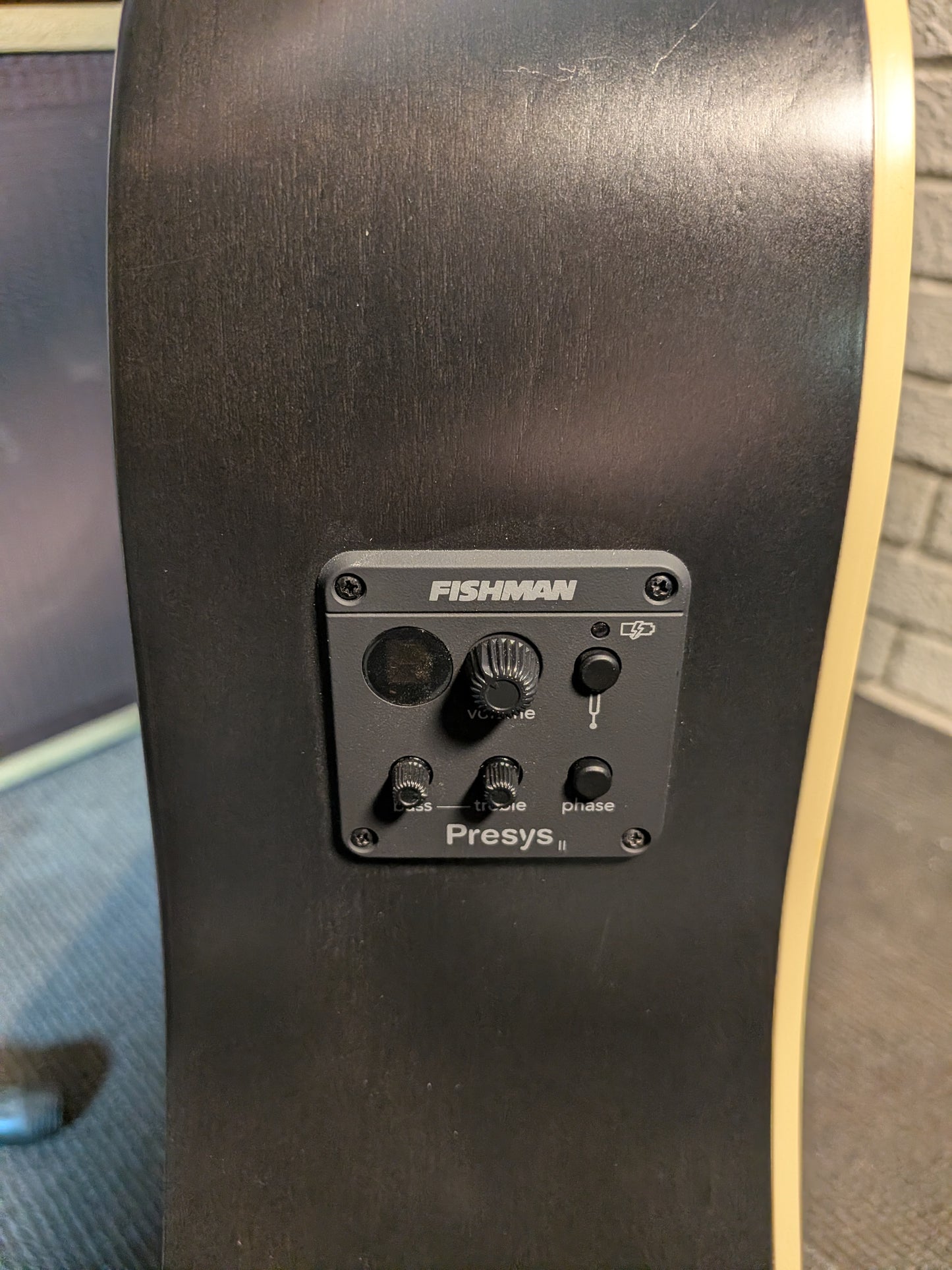 Art & Lutherie American CW Presys II Acoustic/Electric Guitar - Faded Black (Used)