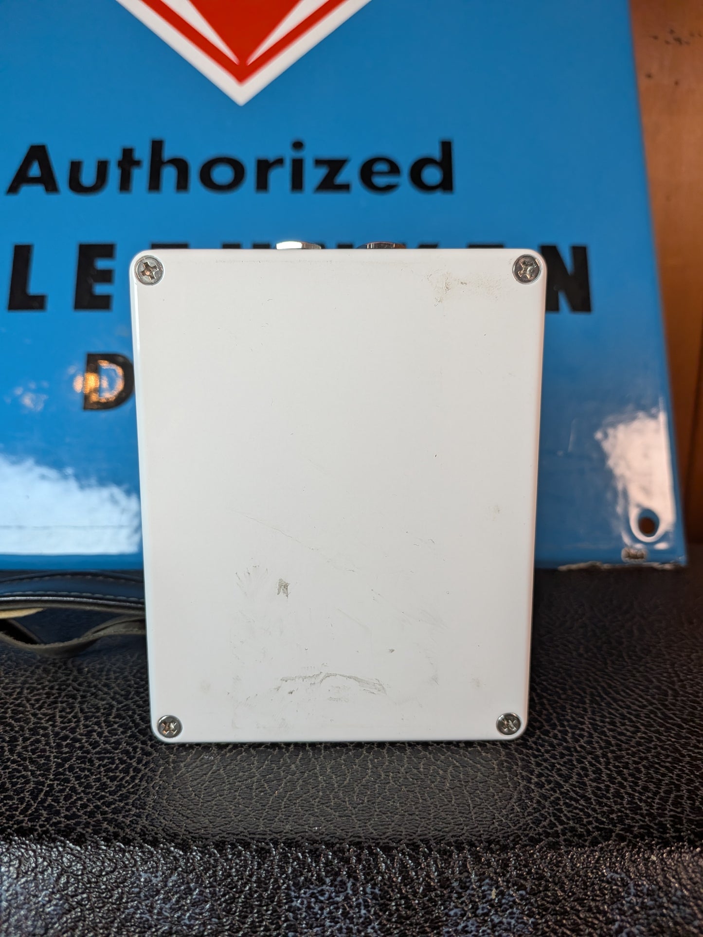 Keeley Caverns V2 Delay & Reverb Pedal w/Box (Used)