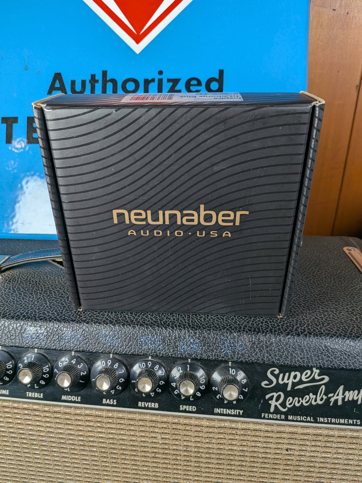 Neunaber Immerse Reverb Pedal w/Box (Used)