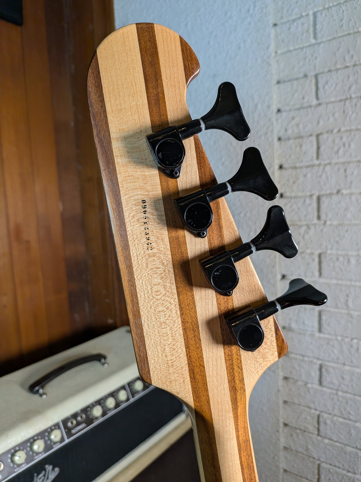 Epiphone Thunderbird Pro 4-String Active Bass Guitar - Natural Oil (2009)