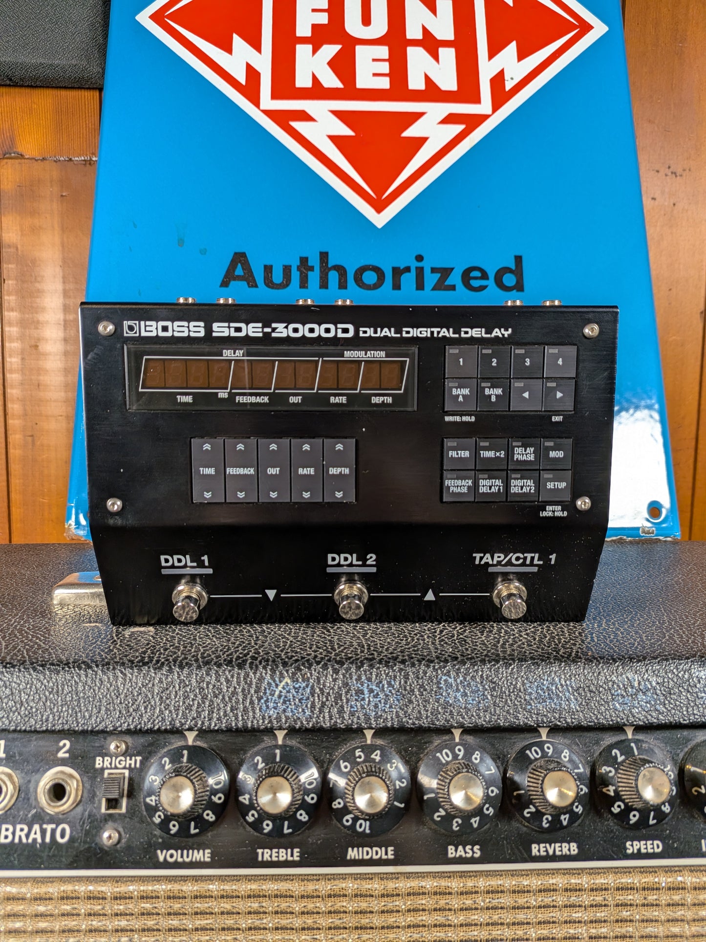 Boss SDE-3000D Dual Digital Delay Pedal (Used)