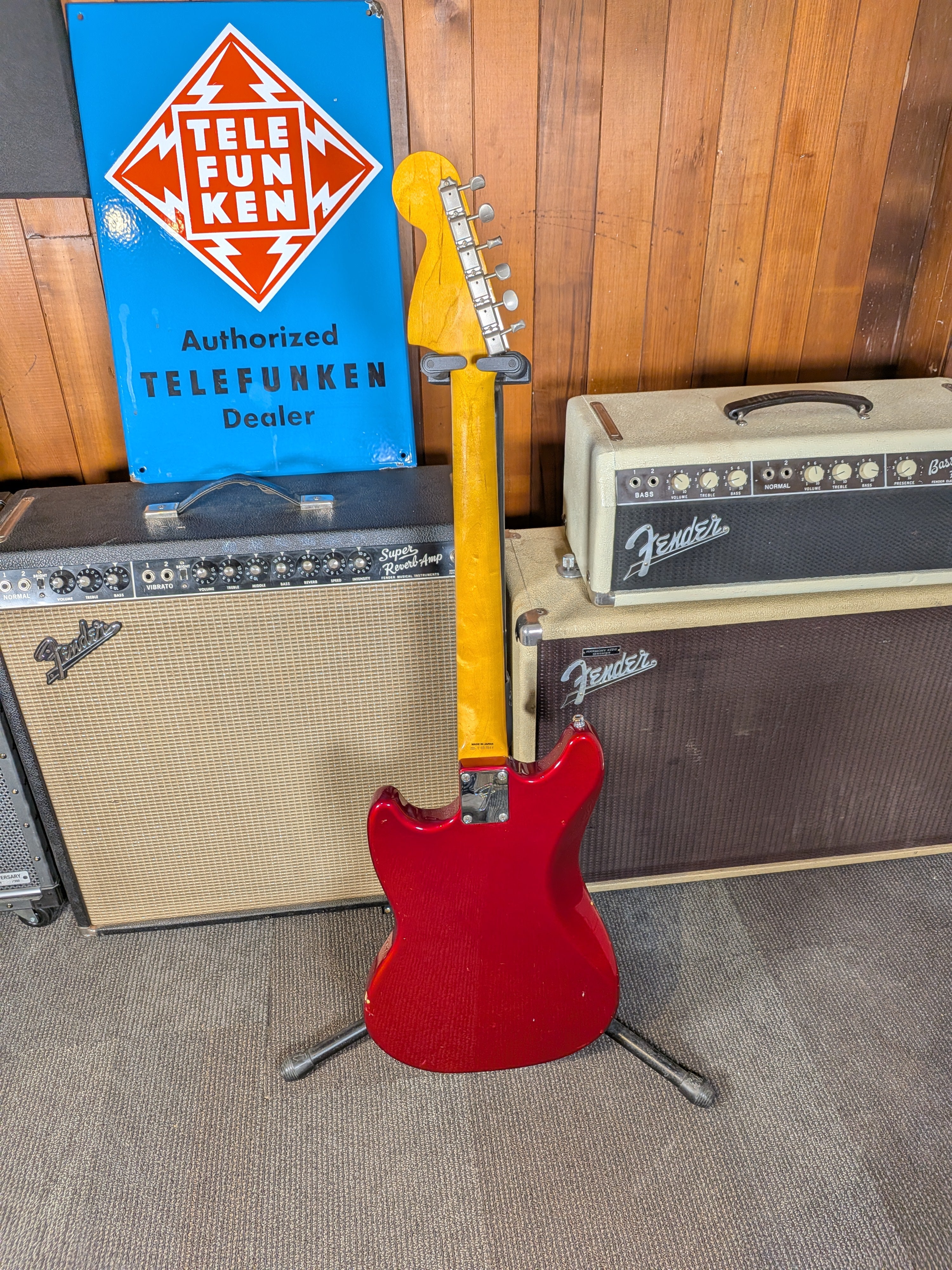 Fender Made in Japan MG69/MH Mustang Electric Guitar - Candy Apple