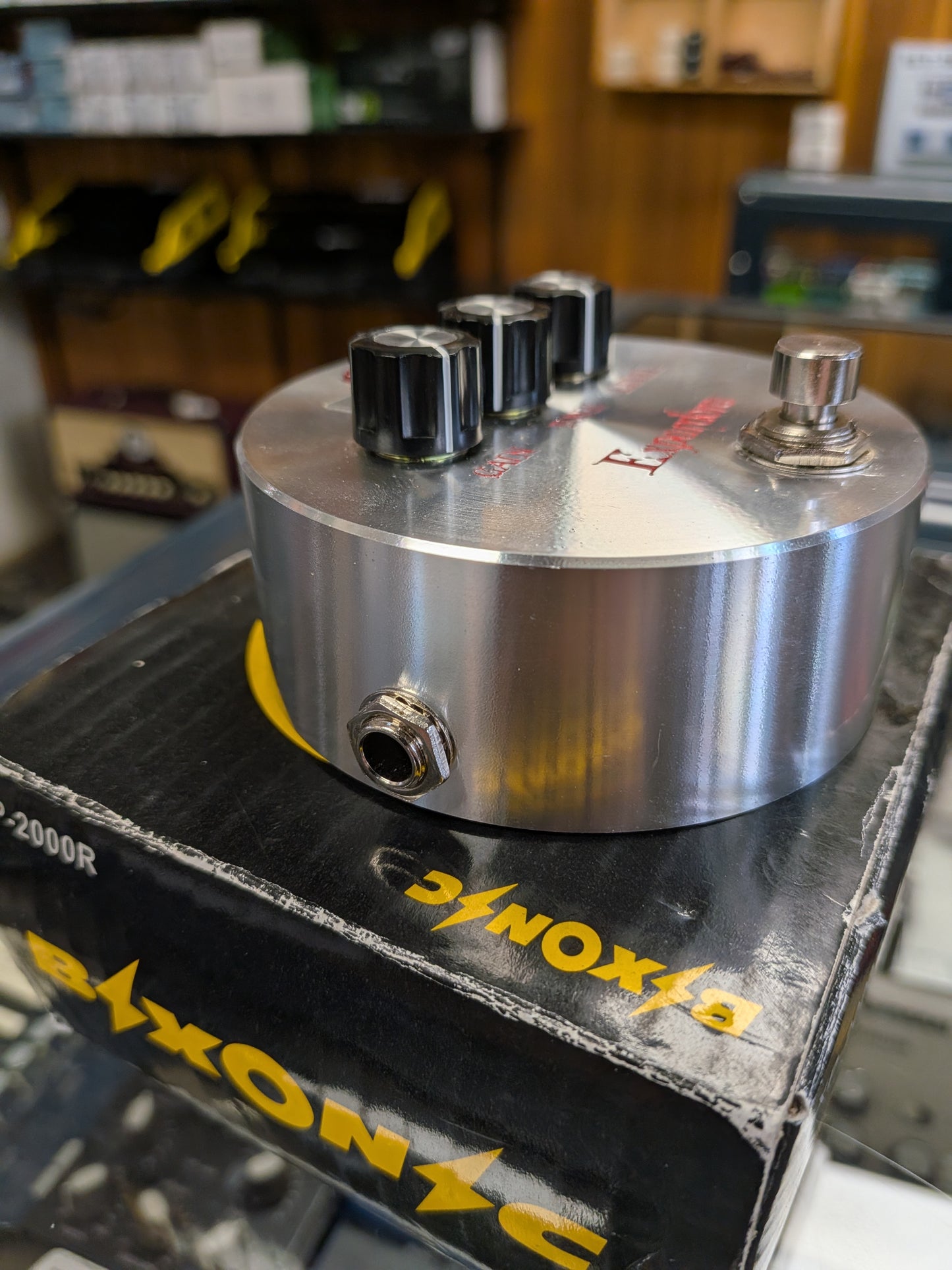 Bixonic Expandora EXP-2000R Reissue Distortion Pedal w/Box (Used)