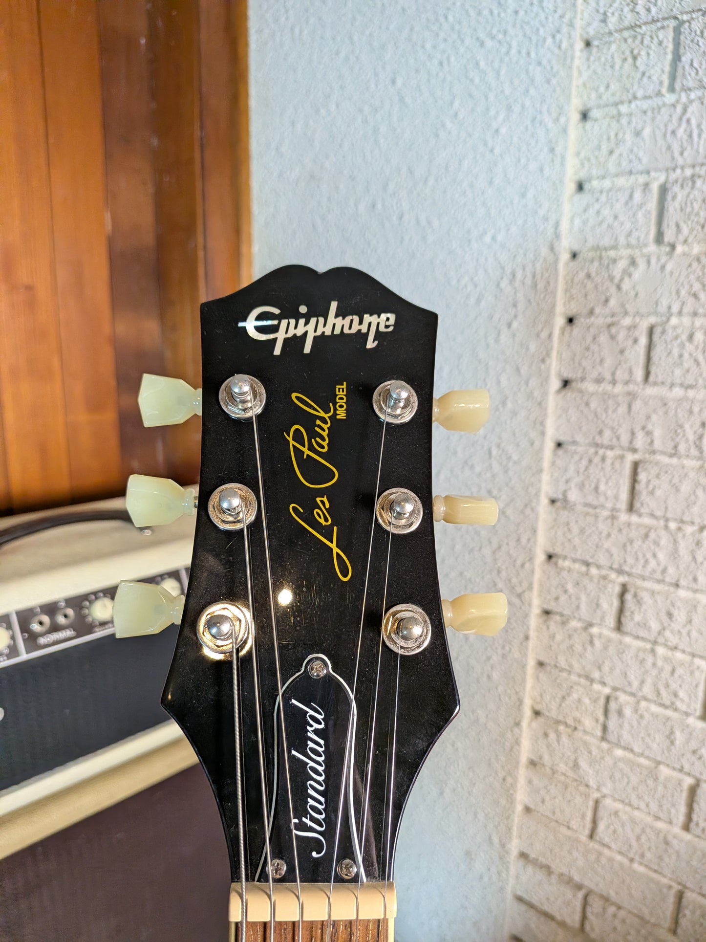 Epiphone Les Paul Standard Electric Guitar w/Case - Bourbon Burst (2019)