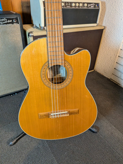 Washburn C64CE Acoustic/Electric Nylon String Guitar - Natural (1990's)