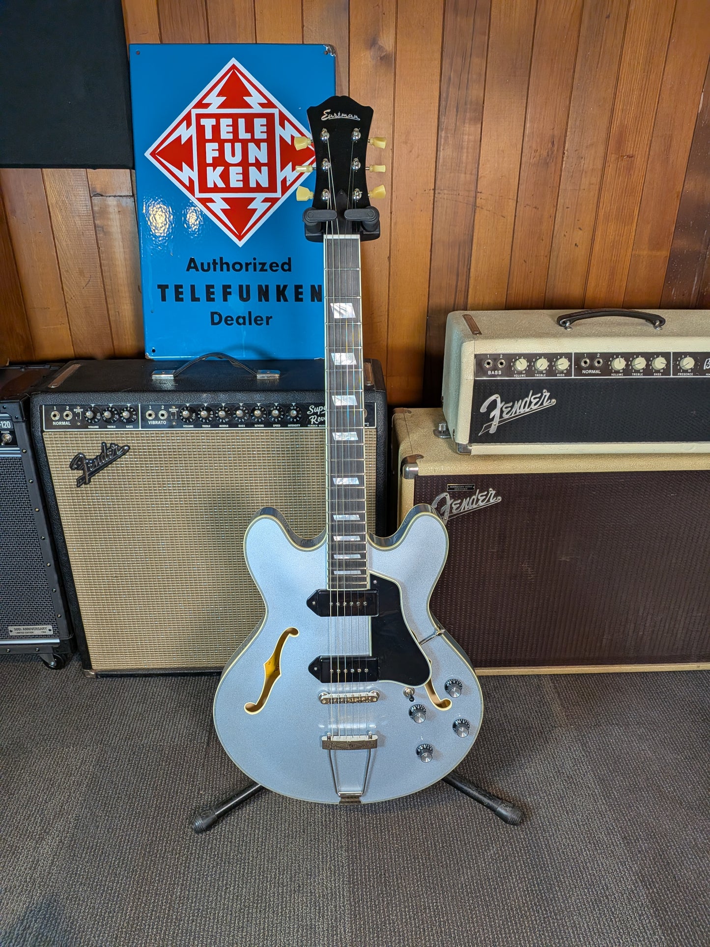 Eastman T64-T Hollow Body Electric Guitar w/Gig Bag - Ice Blue Metallic (Serial #P2501868)
