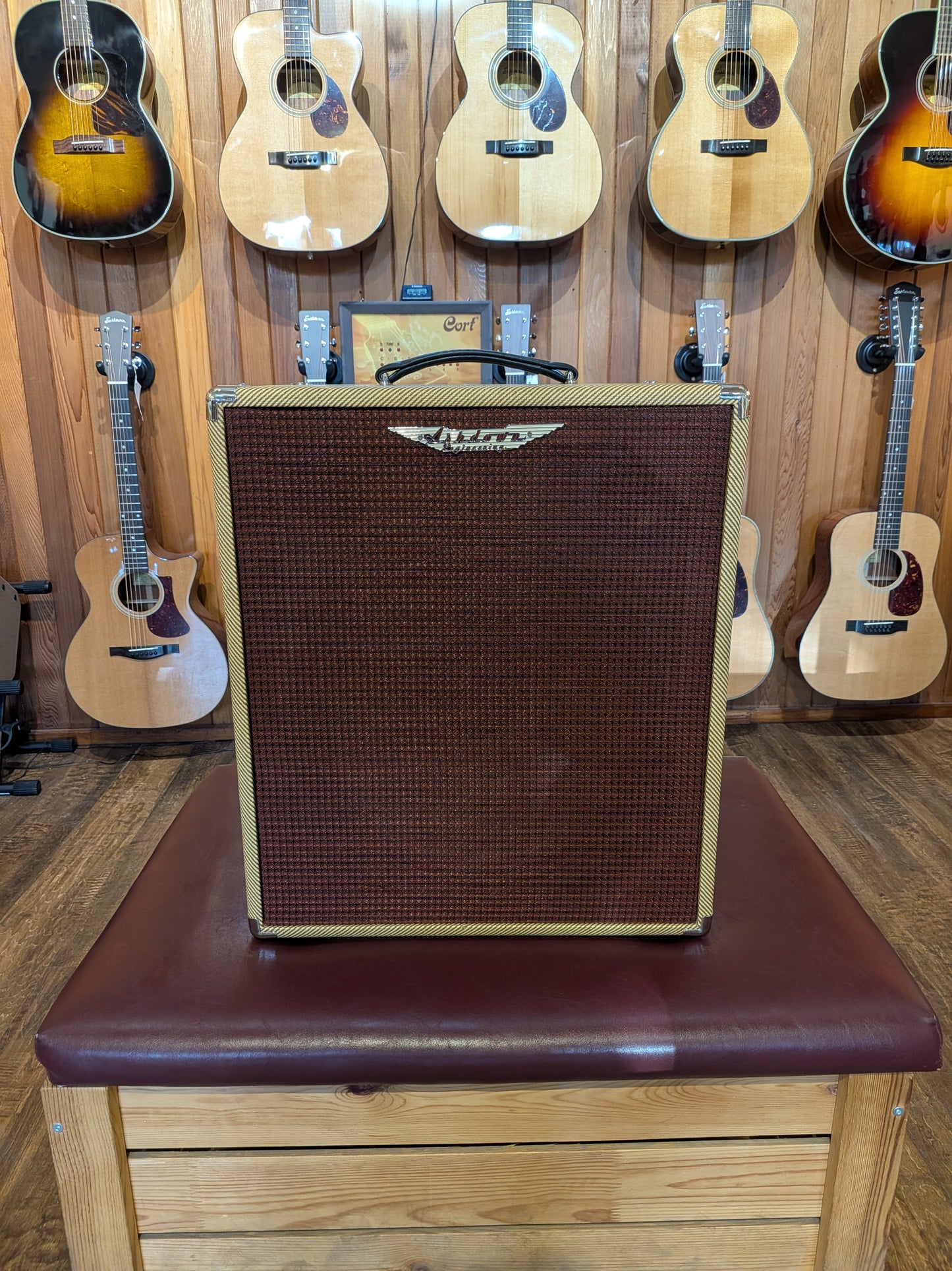 Ashdown Engineering Studio 15 300w 1x15" Bass Combo Amplifier - Tweed (Used)