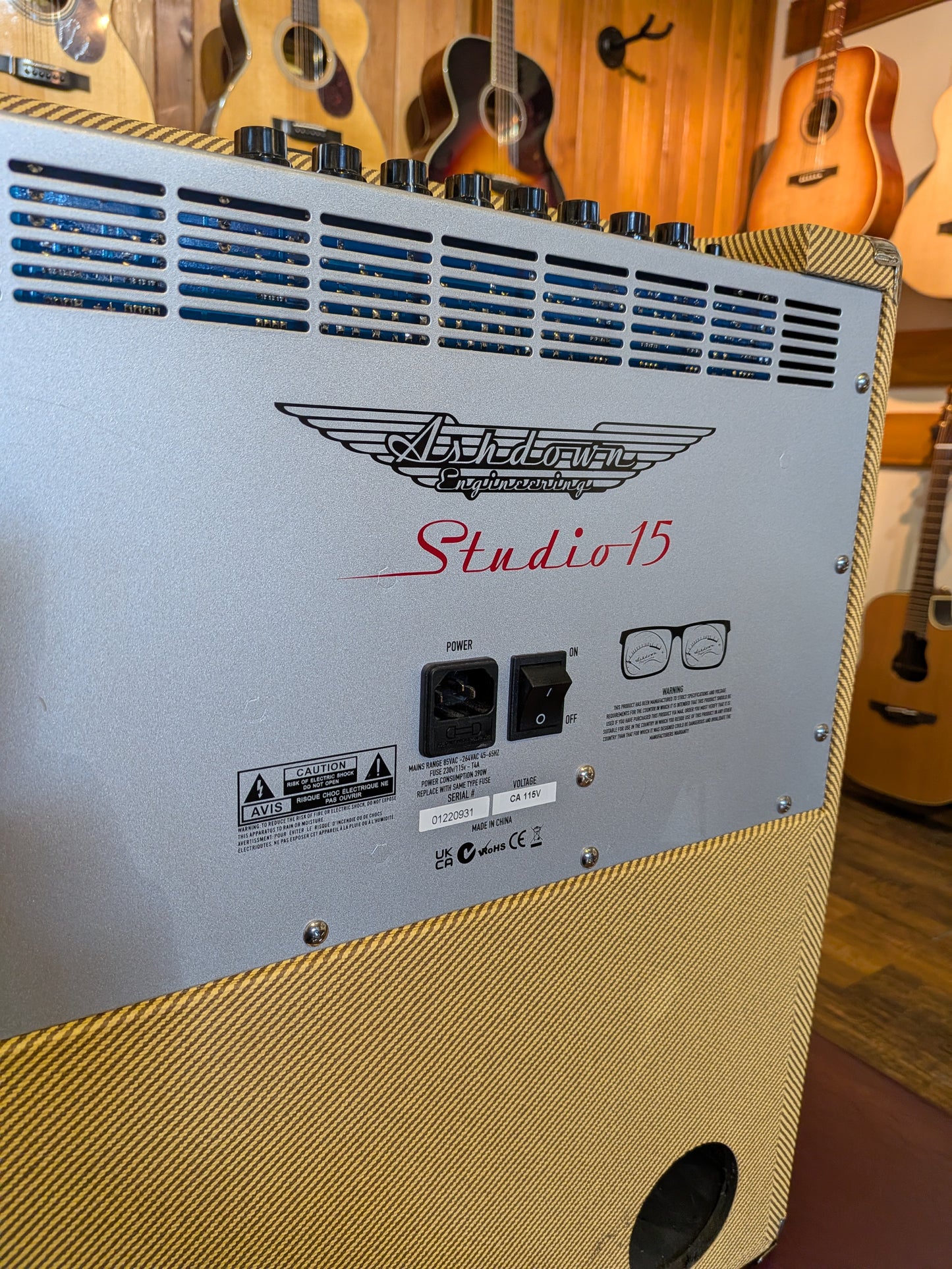 Ashdown Engineering Studio 15 300w 1x15" Bass Combo Amplifier - Tweed (Used)