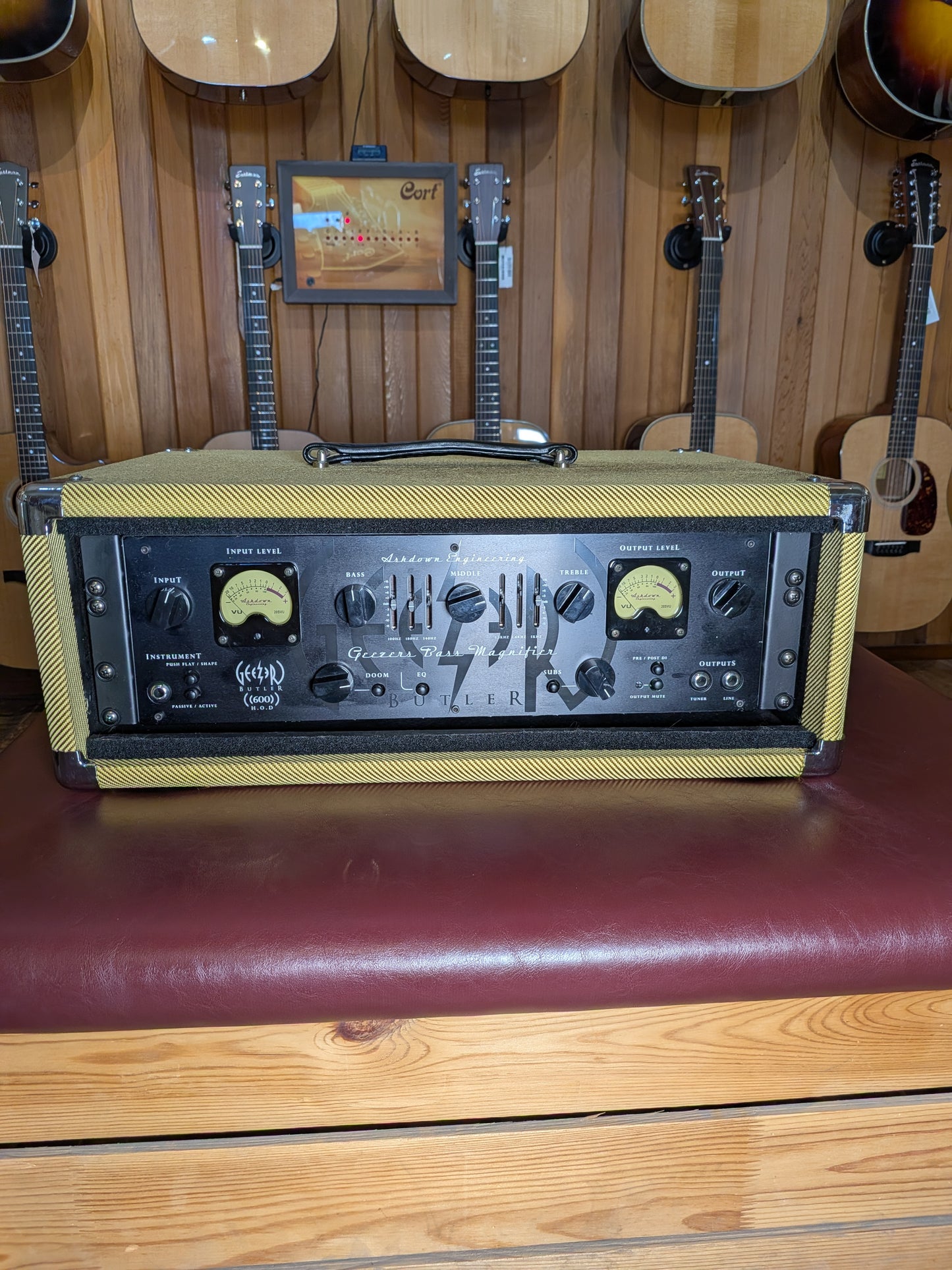 Ashdown Engineering Geezer Butler Signature Head of Doom 600W Bass Head w/Tweed Rack Case (Used)