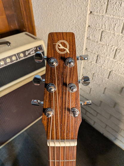 Seagull S6 Collection 1982 Dreadnought Acoustic Guitar w/Gig Bag (Factory Second Serial #052431001033)