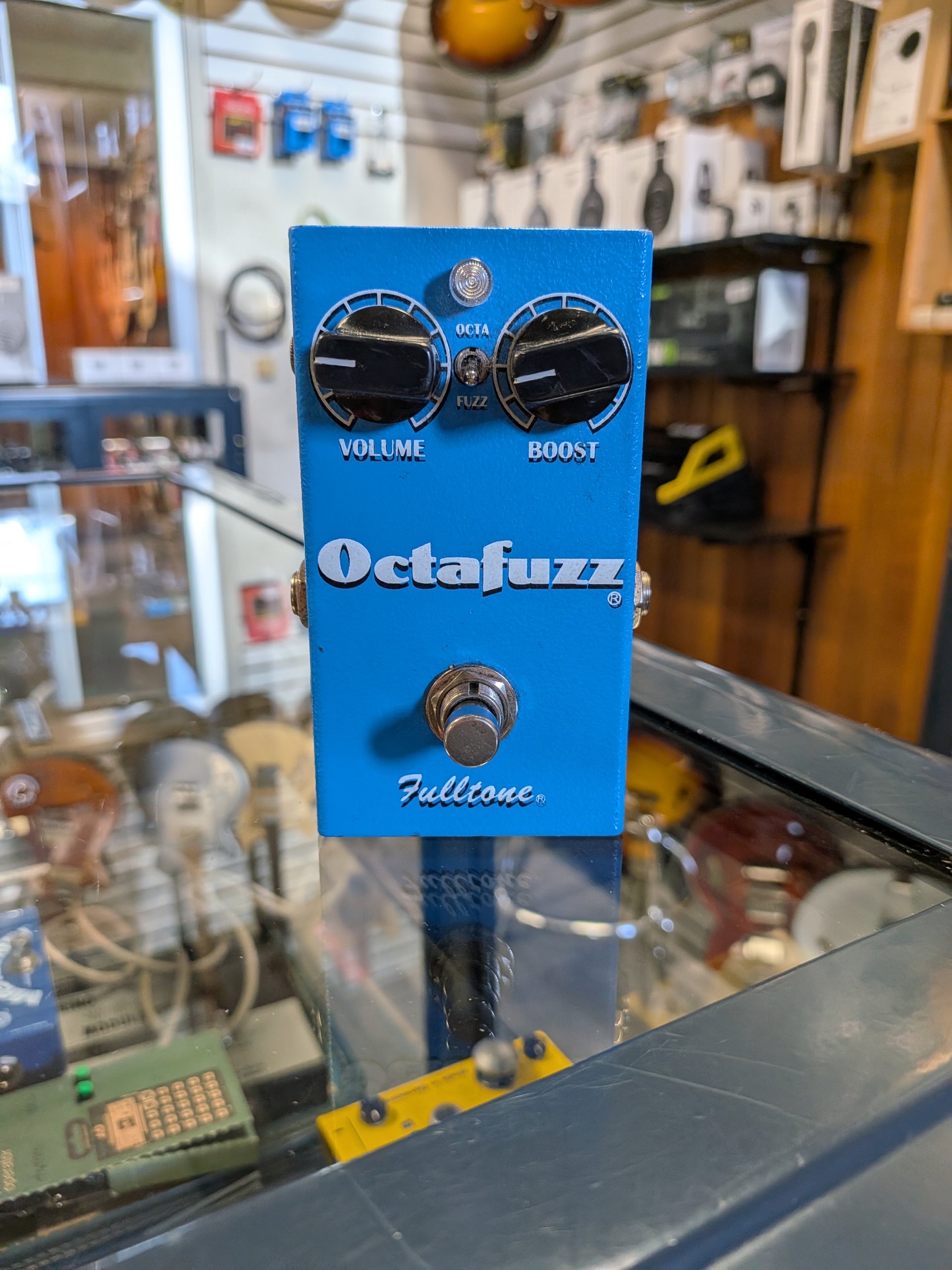 Fulltone OF-2 Octafuzz Octave Fuzz Pedal (2016) – Acoustic Music Shop