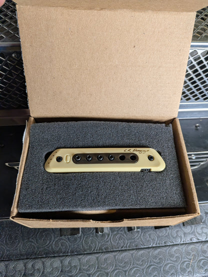 L.R. Baggs M80 Magnetic Pickup w/Full Range 3D Body Sensitivity w/Box (Used)