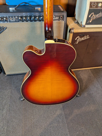 Guild A-150 Savoy Electric/Acoustic Archtop w/Case - Antique Sunburst (Used)