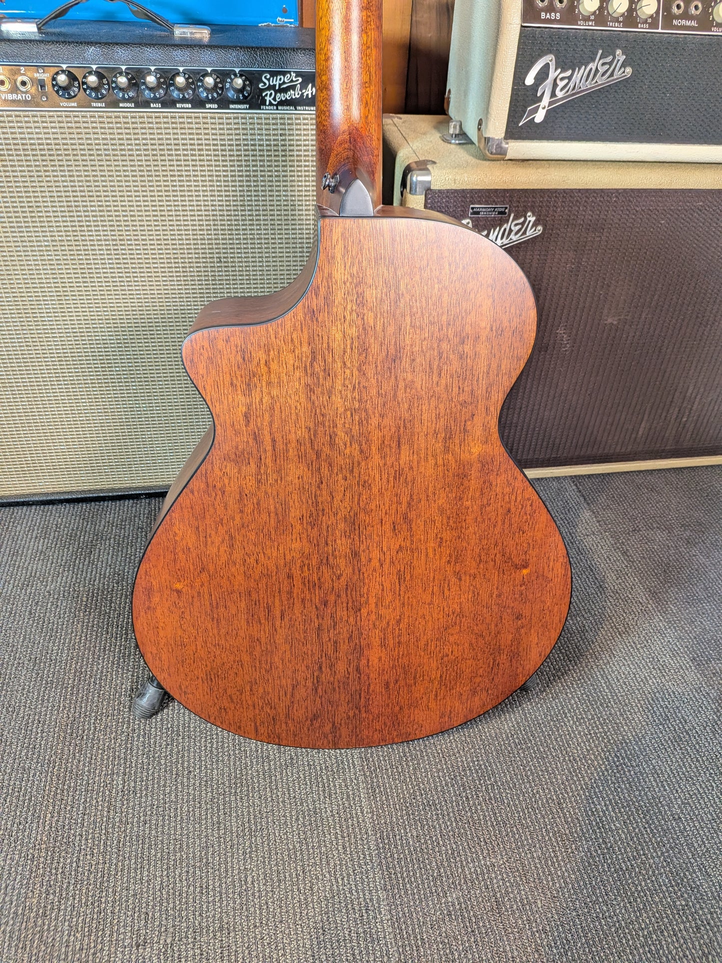 Breedlove Atlas Solo BJ350/CMe4 Fretless Acoustic/Electric Bass w/Case (2012)