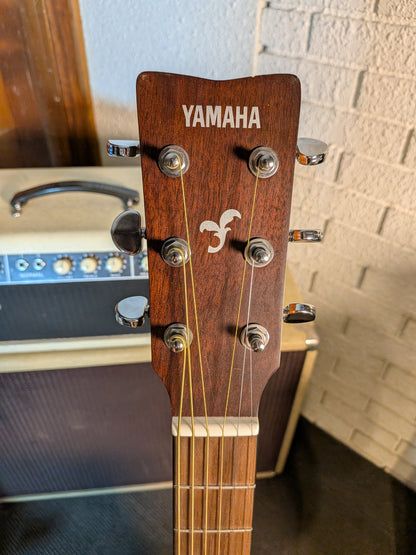 Yamaha FG800 Dreadnought Acoustic Guitar w/Gig Bag - Brown Sunburst (Used)