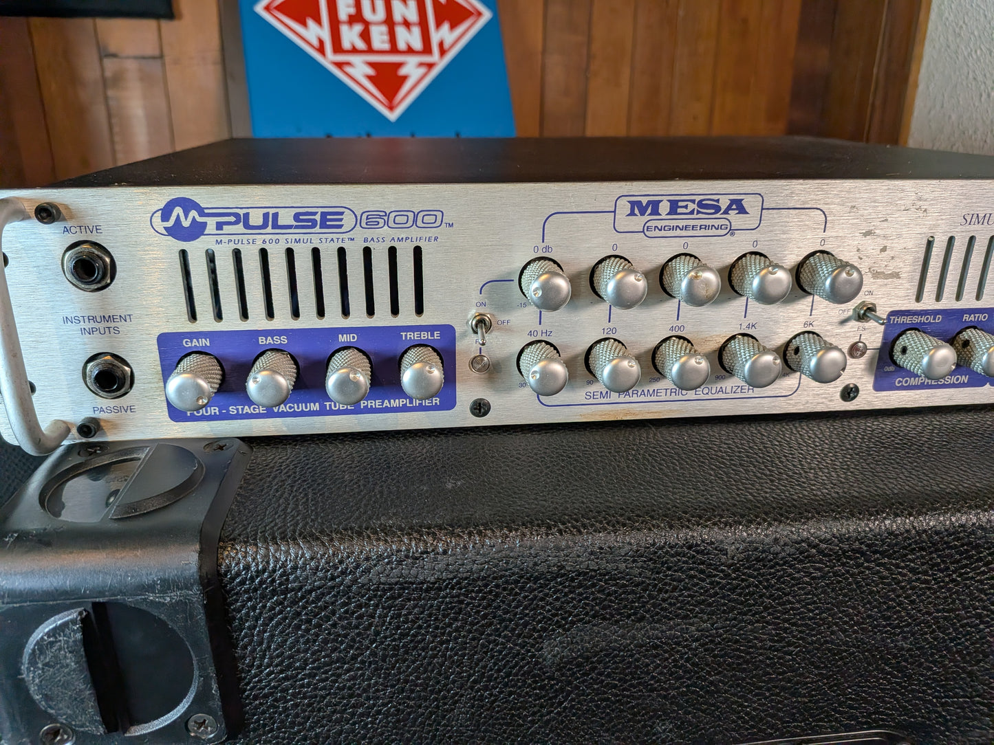 Mesa Boogie M-Pulse 600 Simul-State 600w Bass Amplifier w/Footswitch (Used)