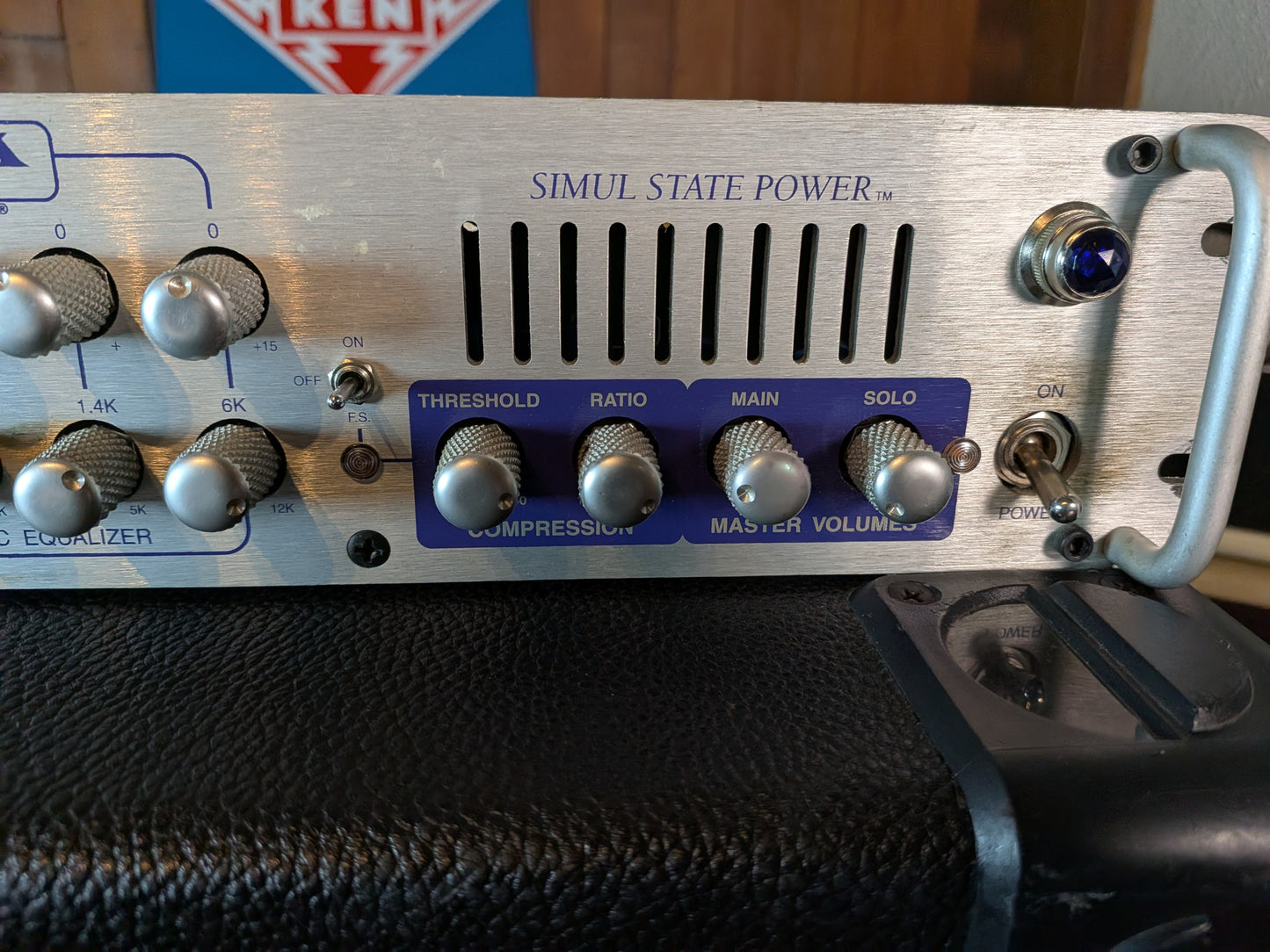 Mesa Boogie M-Pulse 600 Simul-State 600w Bass Amplifier w/Footswitch (Used)