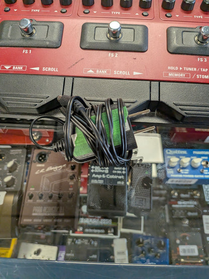 Zoom B3n Bass Multi Effect Pedal (Used)