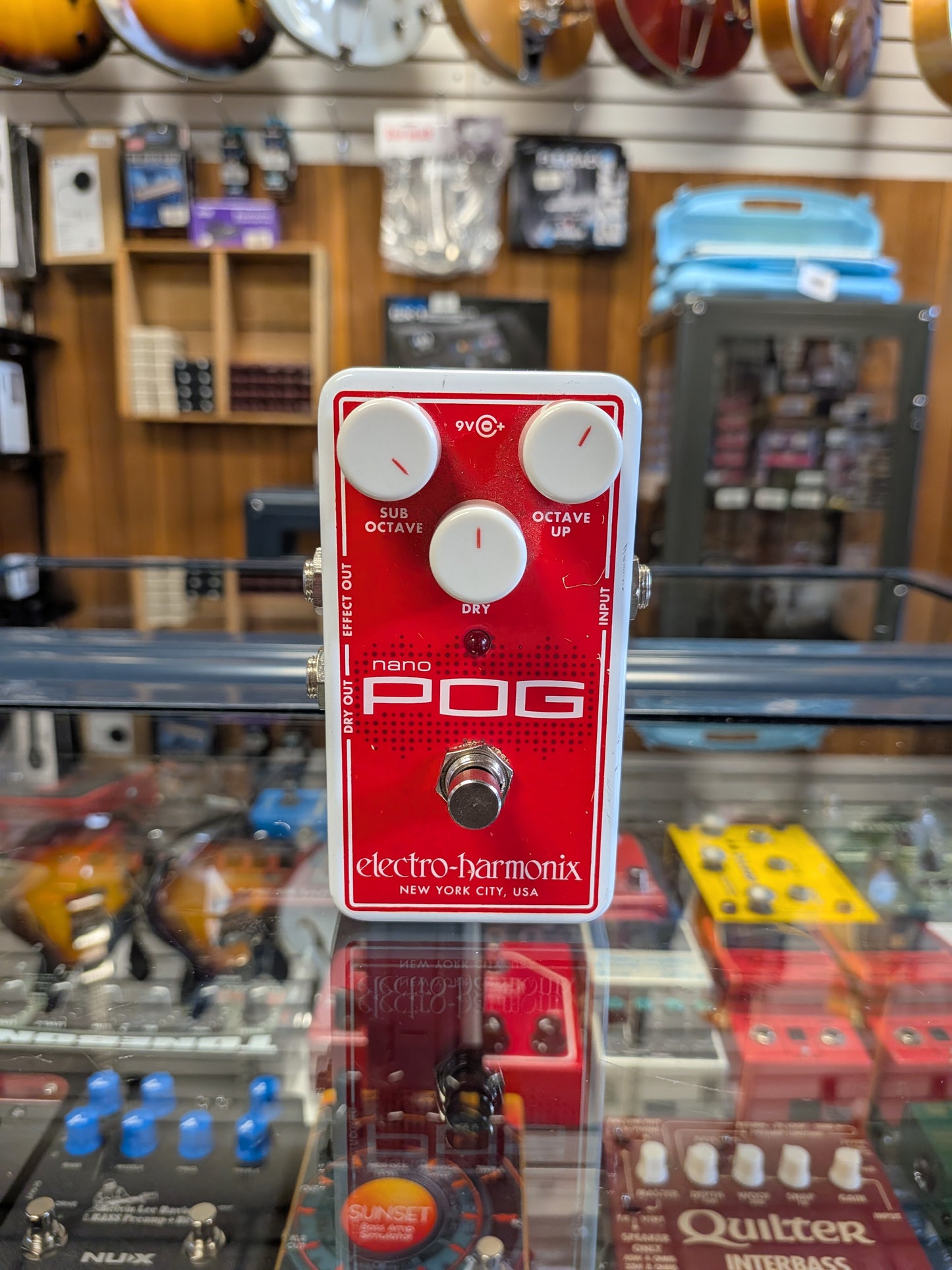 Electro-Harmonix Nano POG Polyphonic Octave Generator Pedal – Acoustic Music Shop