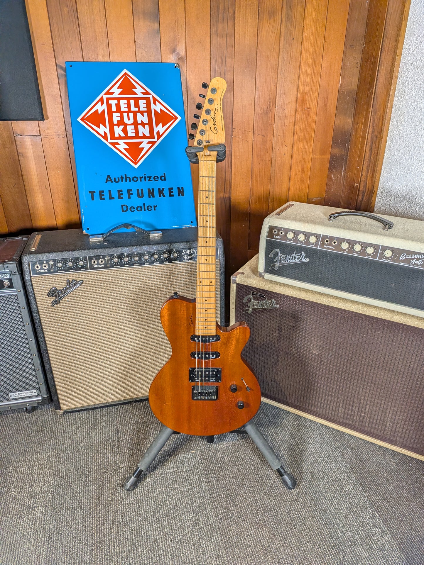 Godin Exit 22-S Electric Guitar w/Gig Bag (Used)