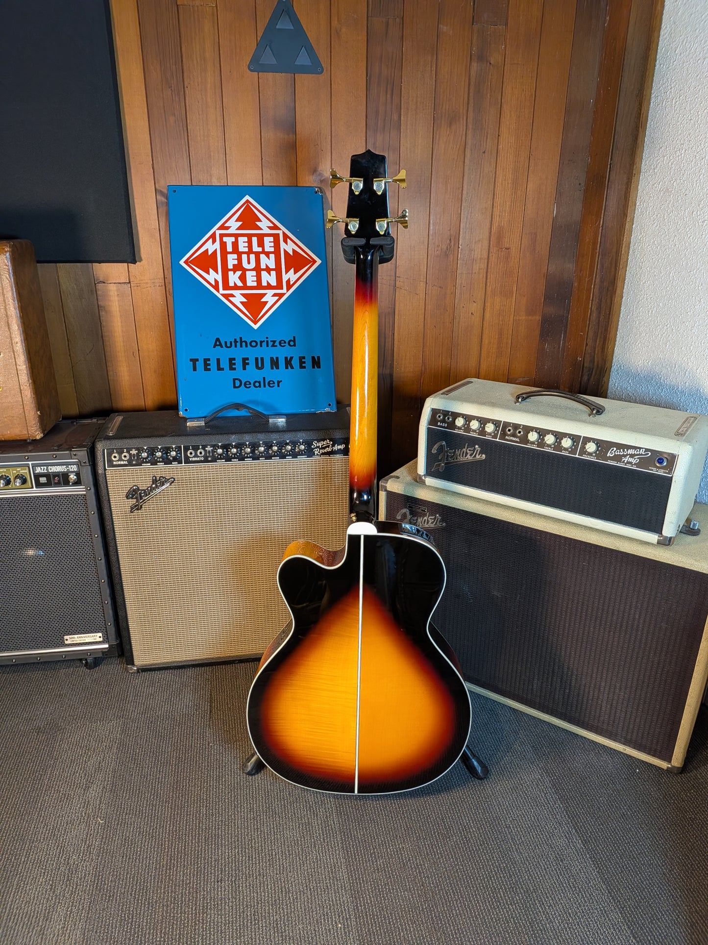 Takamine GB72CE-BSB Acoustic/Electric Bass Guitar - Gloss Brown Sunburst (B-Stock)